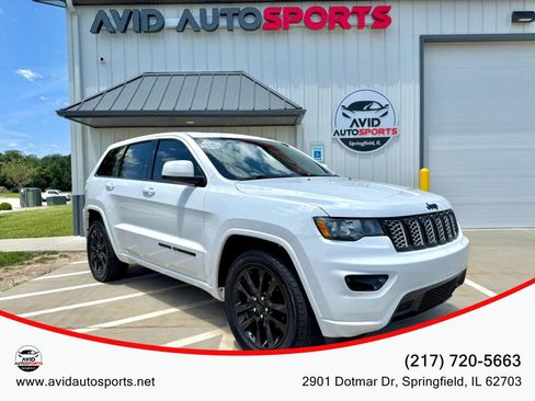 Used 2018 Jeep Grand Cherokee Altitude AWD/4WD image 1