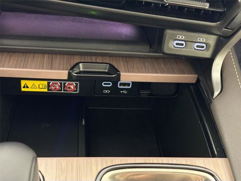 Used 2025 Lexus RX 350 w/ Convenience Package image 28