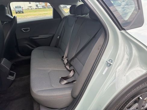Used 2025 Kia K4 FWD image 13