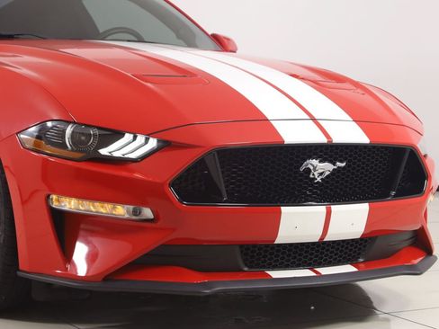 Used 2019 Ford Mustang GT RWD image 40