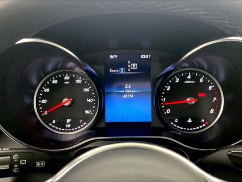 Certified 2022 Mercedes-Benz GLC 300 image 23