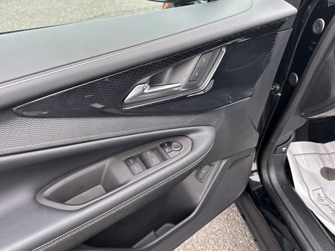 Used 2024 Chevrolet Blazer EV LT image 15