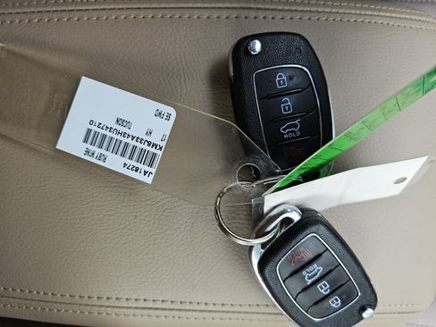 Used 2017 Hyundai Tucson SE w/ SE Popular Package 02 FWD image 34