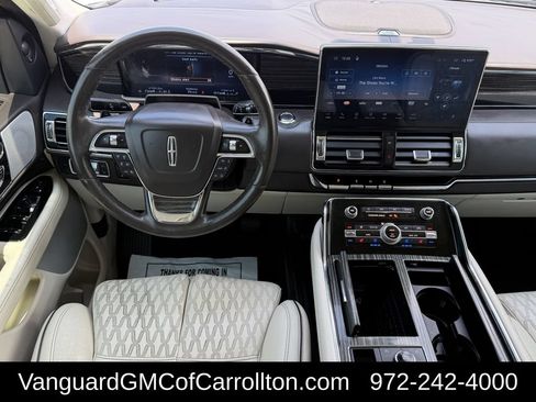 Used 2022 Lincoln Navigator Black Label AWD/4WD image 12