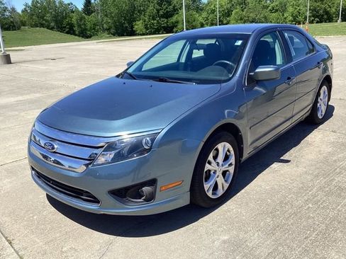 Used 2012 Ford Fusion SE FWD image 2