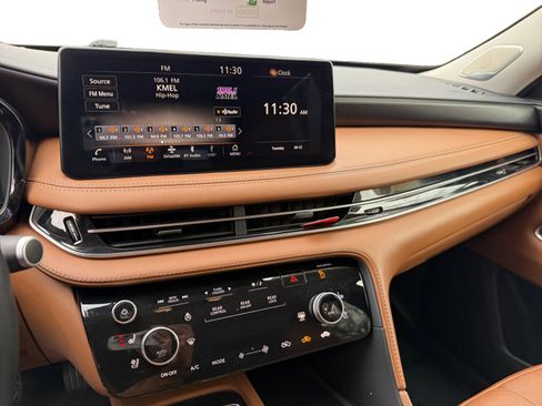 Used 2023 INFINITI QX60 Sensory w/ Vision Package image 12