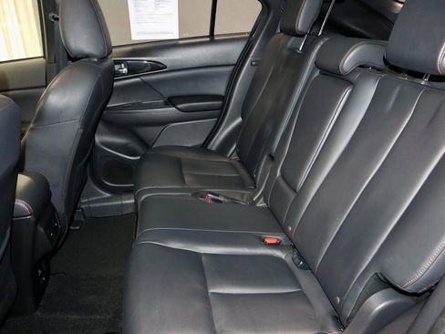 Used 2018 Mitsubishi Eclipse Cross SEL image 22