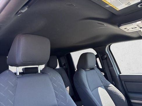 Certified 2025 Toyota Tacoma SR5 AWD/4WD image 29