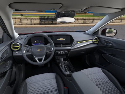 New 2026 Chevrolet Trax LT image 39