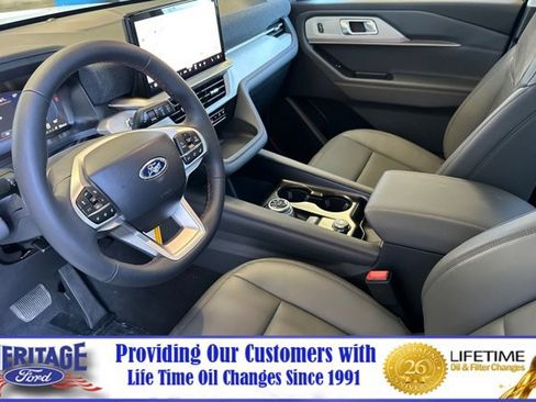 New 2026 Ford Explorer Active w/ Active Comfort Package RWD image 10