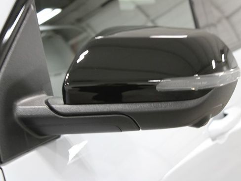 New 2026 Chevrolet Traverse RS FWD image 14