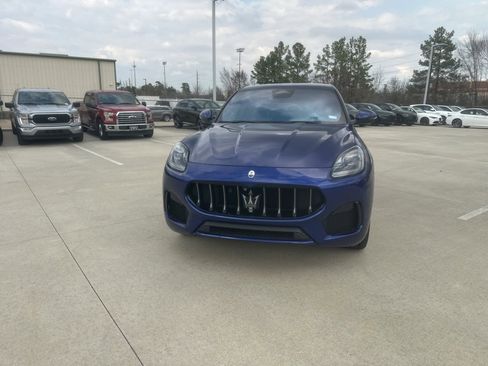 Used 2023 Maserati Grecale GT image 2