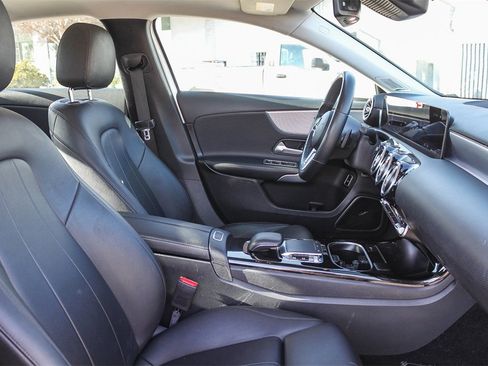 Used 2019 Mercedes-Benz A 220 A 220 image 21