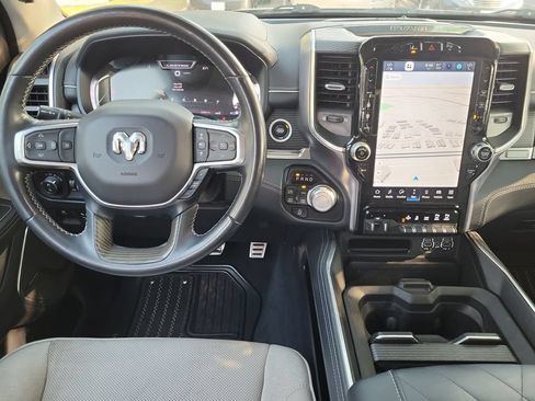 Used 2023 RAM 1500 Limited AWD/4WD image 17