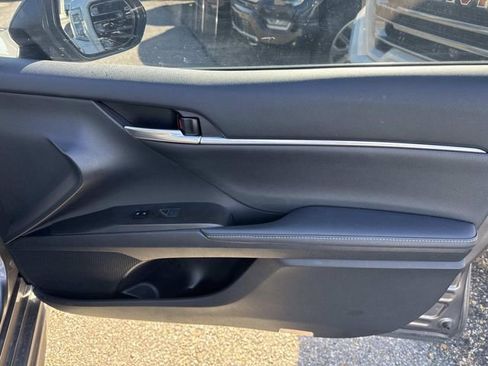 Used 2024 Toyota Camry XSE w/ Navigation Package image 18