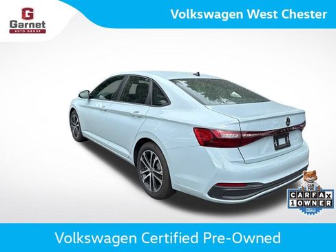 Used 2026 Volkswagen Jetta Sport FWD image 3
