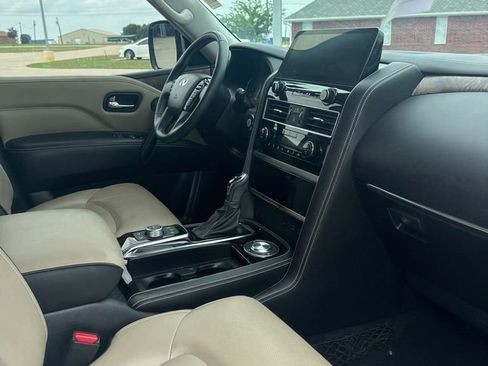 Used 2022 INFINITI QX80 Premium Select w/ Cargo Package RWD image 18
