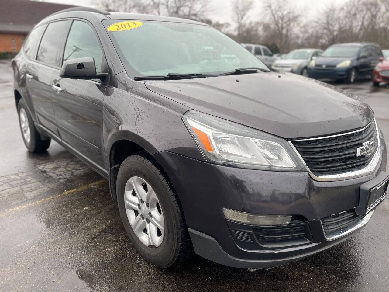 Used 2013 Chevrolet Traverse LS FWD image 4