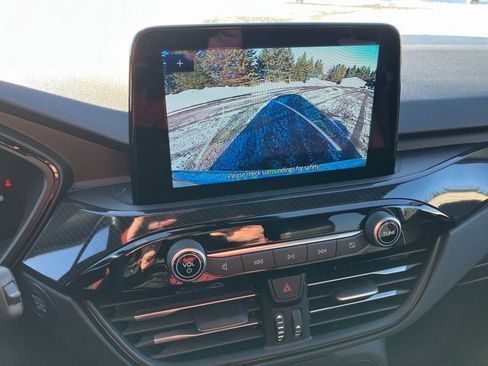 Used 2024 Ford Escape ST-Line image 9