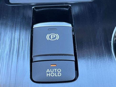 New 2026 Nissan Rogue SV AWD/4WD image 32