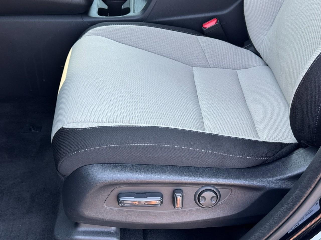 Certified 2026 Honda CR-V EX image 18