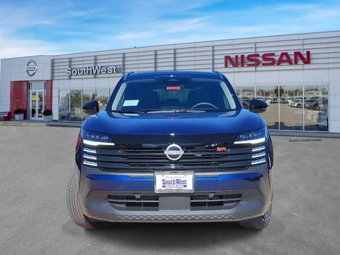 New 2026 Nissan Kicks SR w/ SR Premium Package image 10