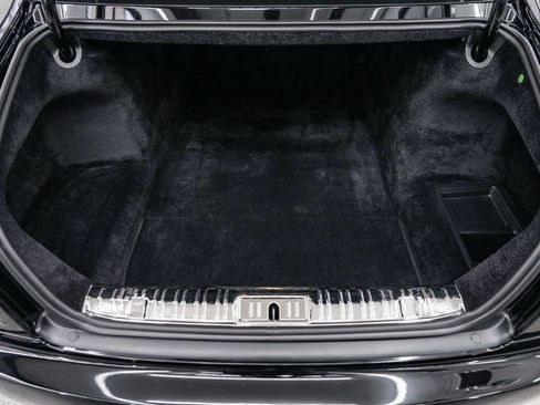 Used 2011 Rolls-Royce Ghost RWD image 57