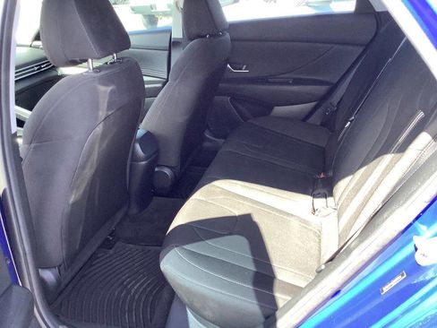 Used 2023 Hyundai Elantra SEL w/ Cargo Package image 28