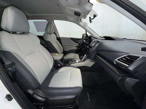 Used 2021 Subaru Forester Premium AWD/4WD image 18