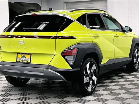 Used 2025 Hyundai Kona Limited FWD image 13