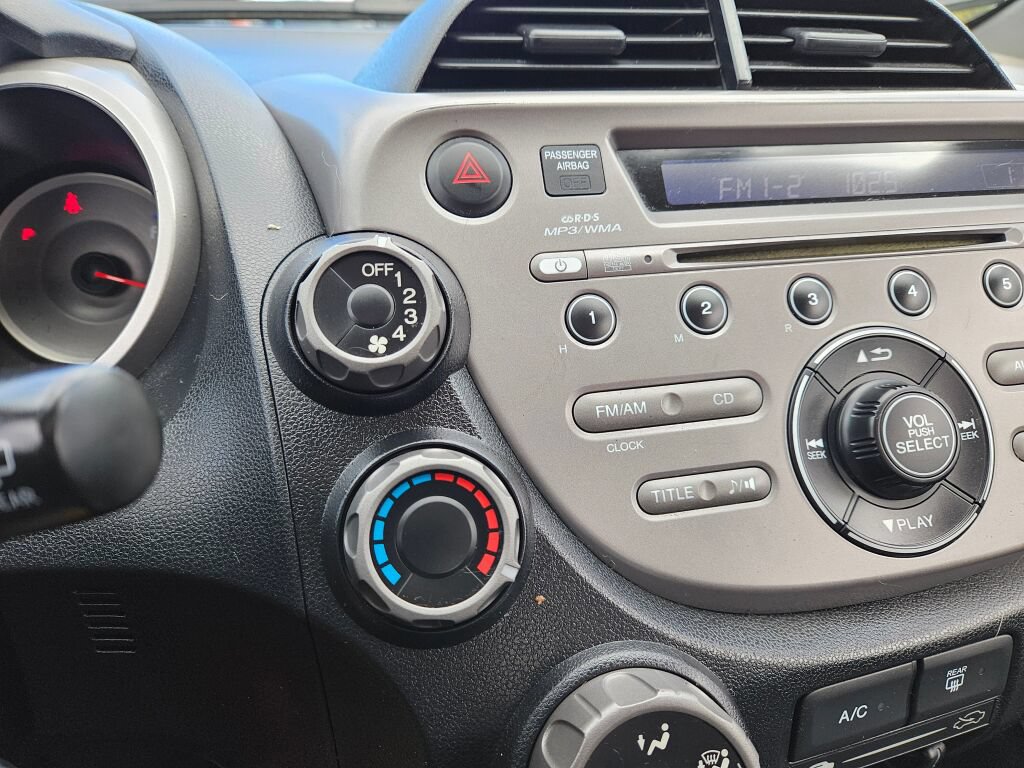 Used 2012 Honda Fit image 20