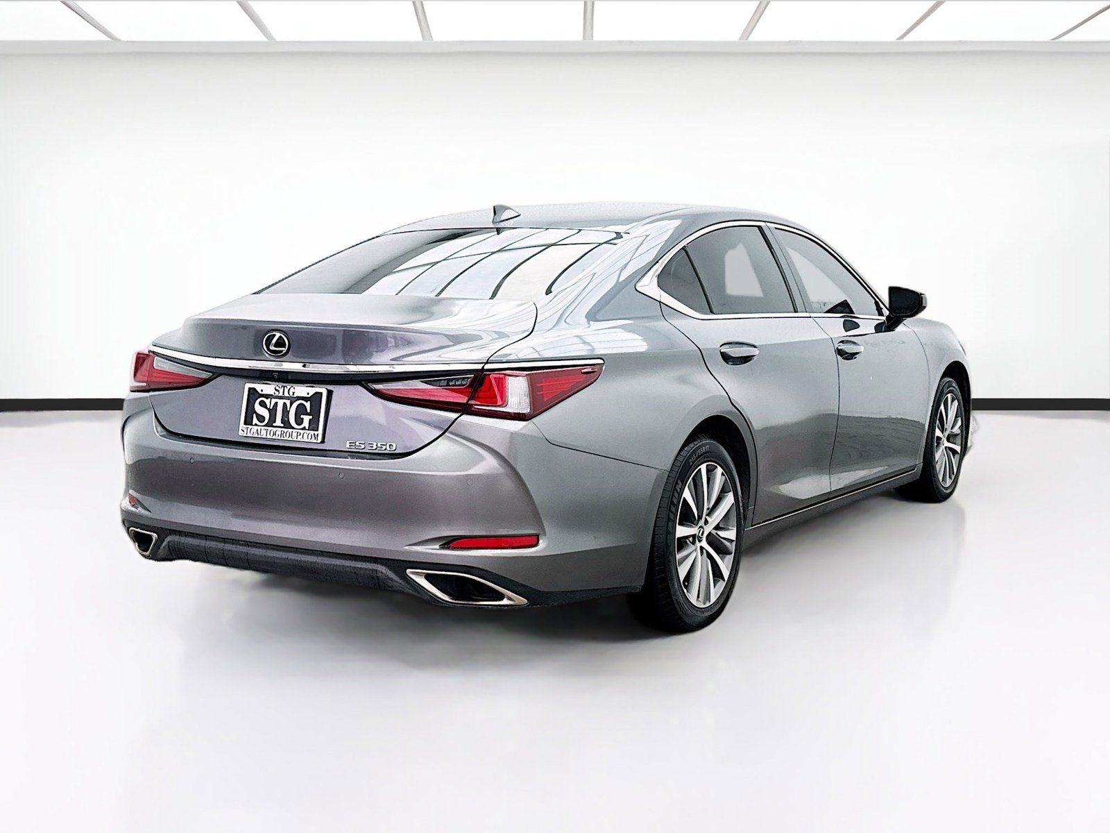Used 2019 Lexus ES 350 w/ Premium Package FWD image 4