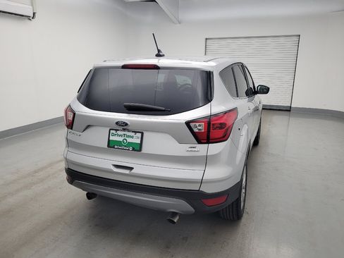 Used 2019 Ford Escape SE FWD image 7