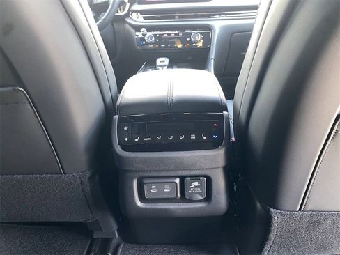 New 2026 INFINITI QX60 Autograph image 28