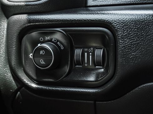 Used 2019 RAM 3500 Laramie AWD/4WD image 28