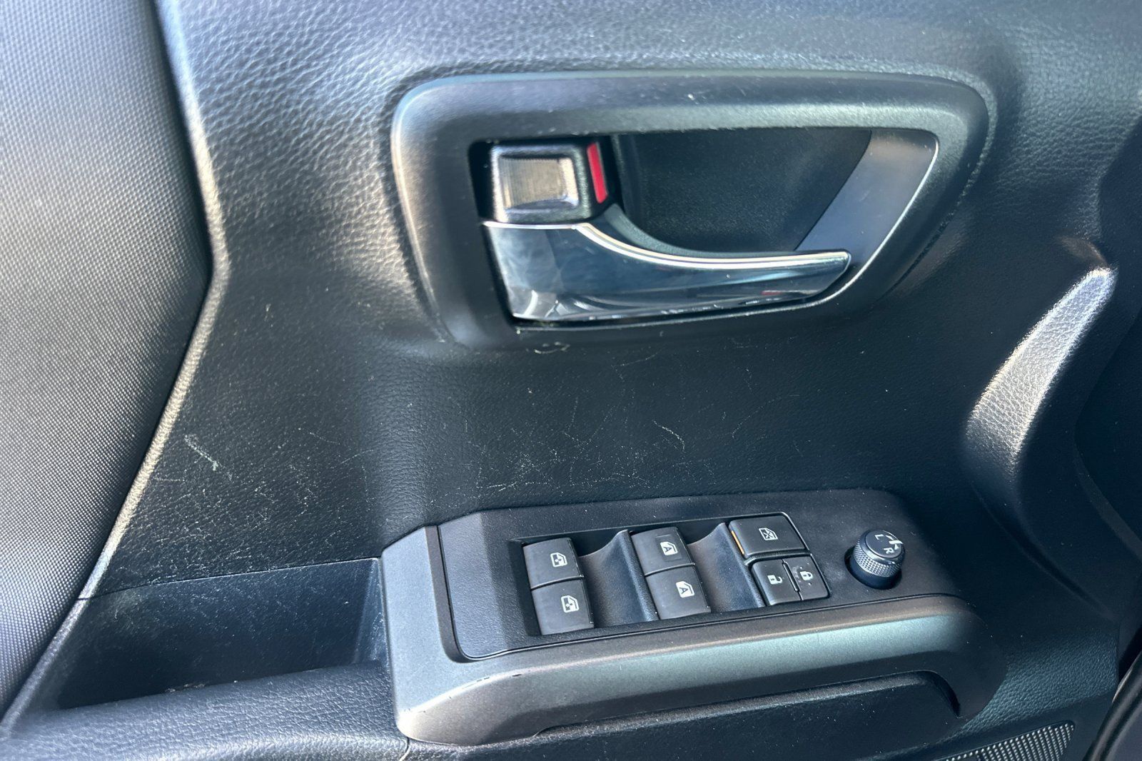 Certified 2021 Toyota Tacoma TRD Pro AWD/4WD image 10
