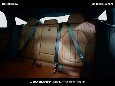 New 2027 BMW X6 xDrive40i AWD/4WD image 13
