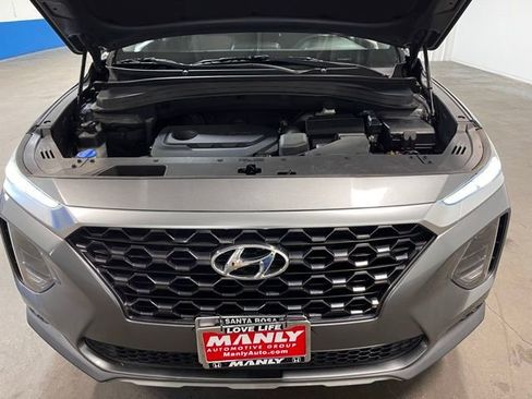 Used 2019 Hyundai Santa Fe SE FWD image 9