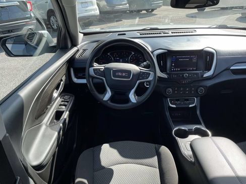 Used 2024 GMC Terrain SLE AWD/4WD image 14