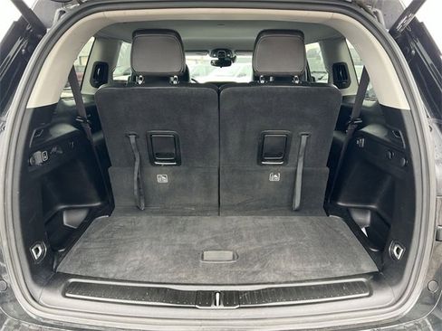 Used 2022 Jeep Grand Cherokee L Limited image 24