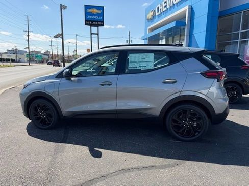 New 2027 Chevrolet Bolt RS w/ Technology Package FWD image 4