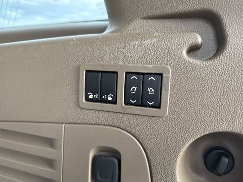 Used 2017 Chevrolet Suburban Premier w/ Max Trailering Package image 33