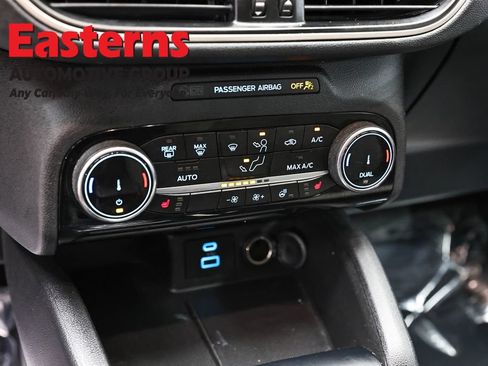 Used 2022 Ford Escape SE w/ Convenience Package AWD/4WD image 21