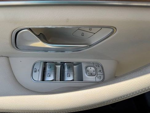 Used 2022 Mercedes-Benz GLE 450 4MATIC image 16