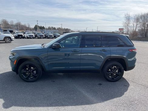 New 2026 Jeep Grand Cherokee Limited w/ Limited Altitude Package image 6