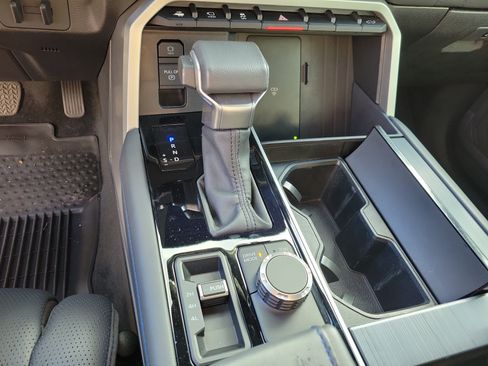 Certified 2025 Toyota Tundra Platinum AWD/4WD image 19