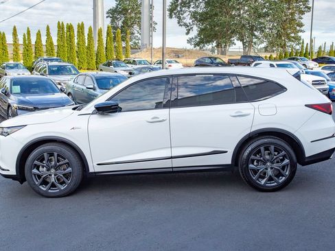Used 2024 Acura MDX A-Spec AWD/4WD image 8