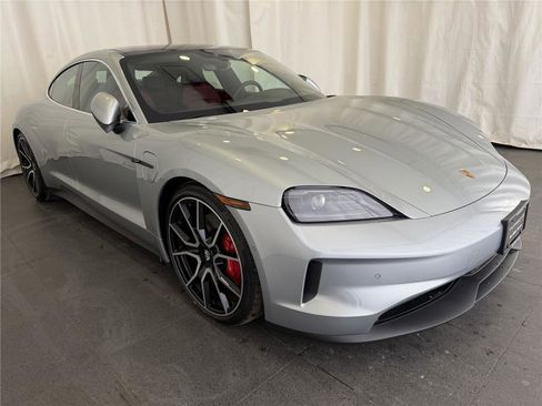 Certified 2025 Porsche Taycan 4S image 7