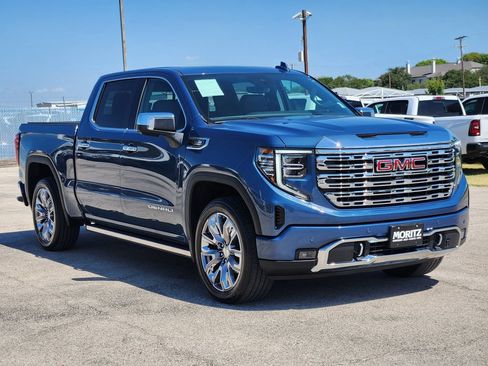 Certified 2024 GMC Sierra 1500 Denali w/ Denali Reserve Package AWD/4WD image 3