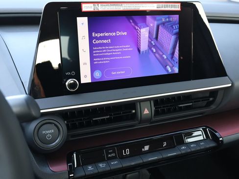 New 2026 Toyota Prius Plug-In Hybrid FWD image 18